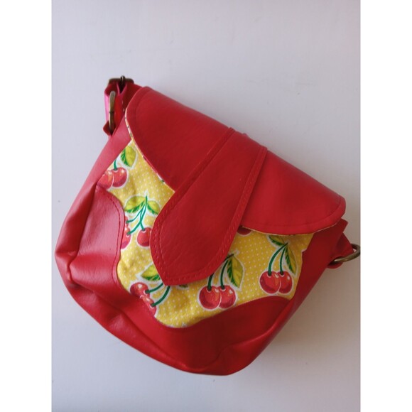 Handmade Cross Body Bag Red Faux Leather w/ Yellow & Cherry Retro Cotton - Picture 5 of 15